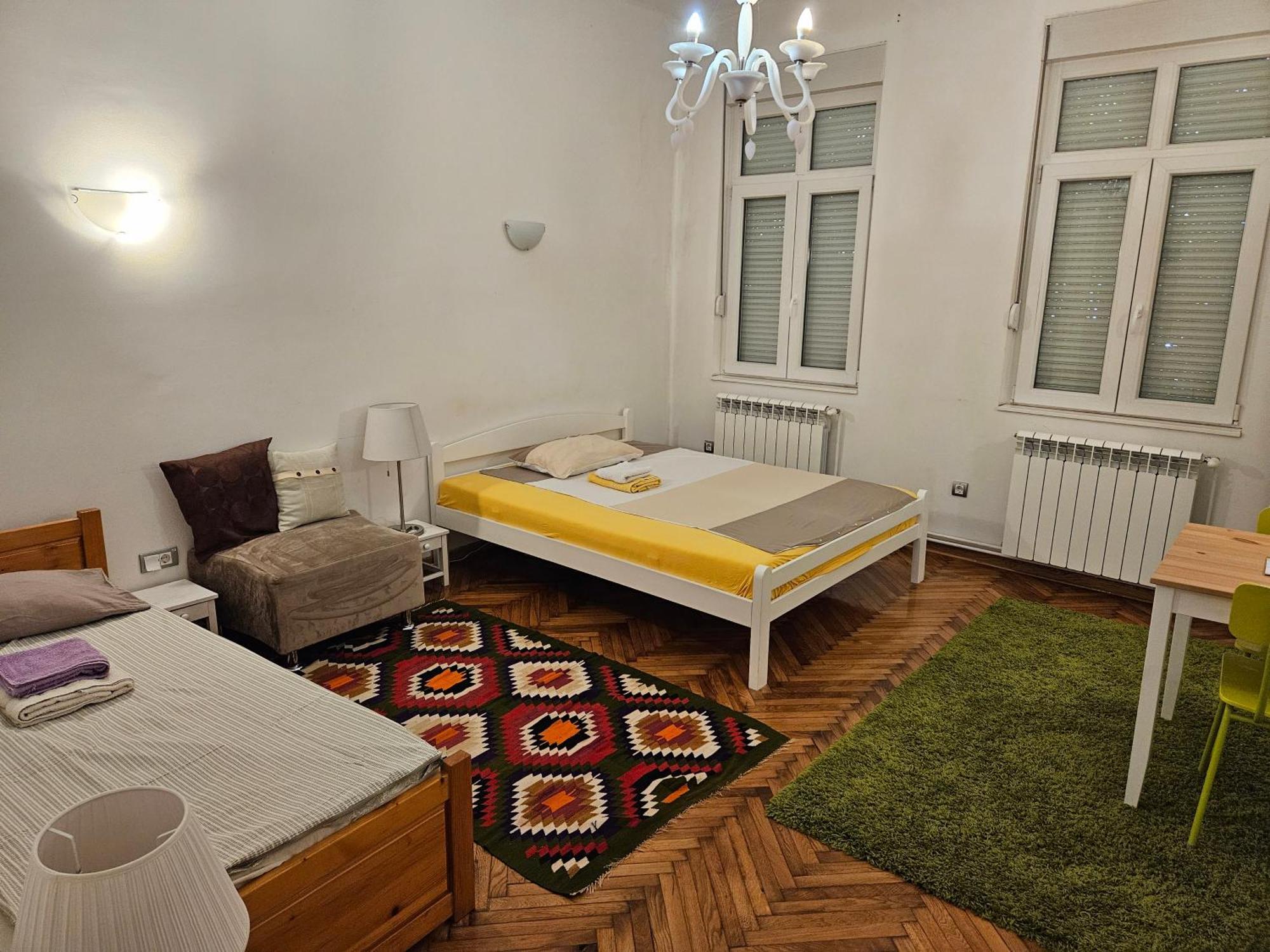 Cricket 2 Hostel Belgrad Exterior foto